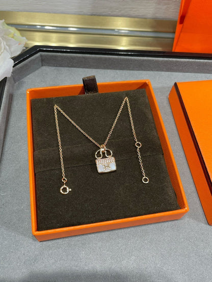 [⭐Luxery]H CIRCE MOISSANITE PENDANT NECKLACE GOLD
