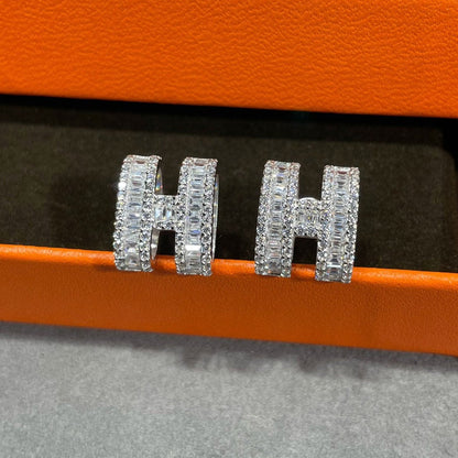 [⭐Luxery]H STUD EARRINGS WITH SILVER DIAMONDS
