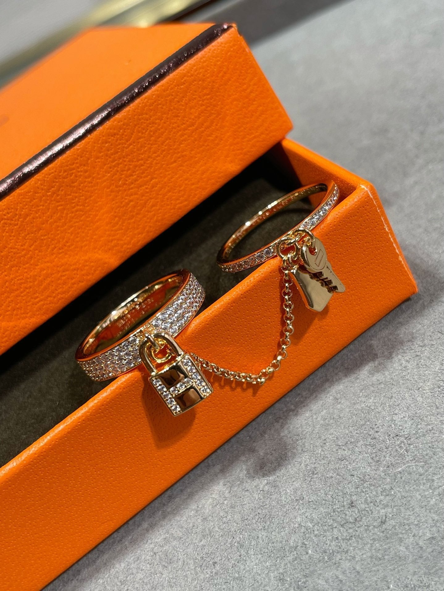 [⭐Luxery]HM KELLY CLOCHETTE DOUBLE RING IN  WITH DIAMONDS