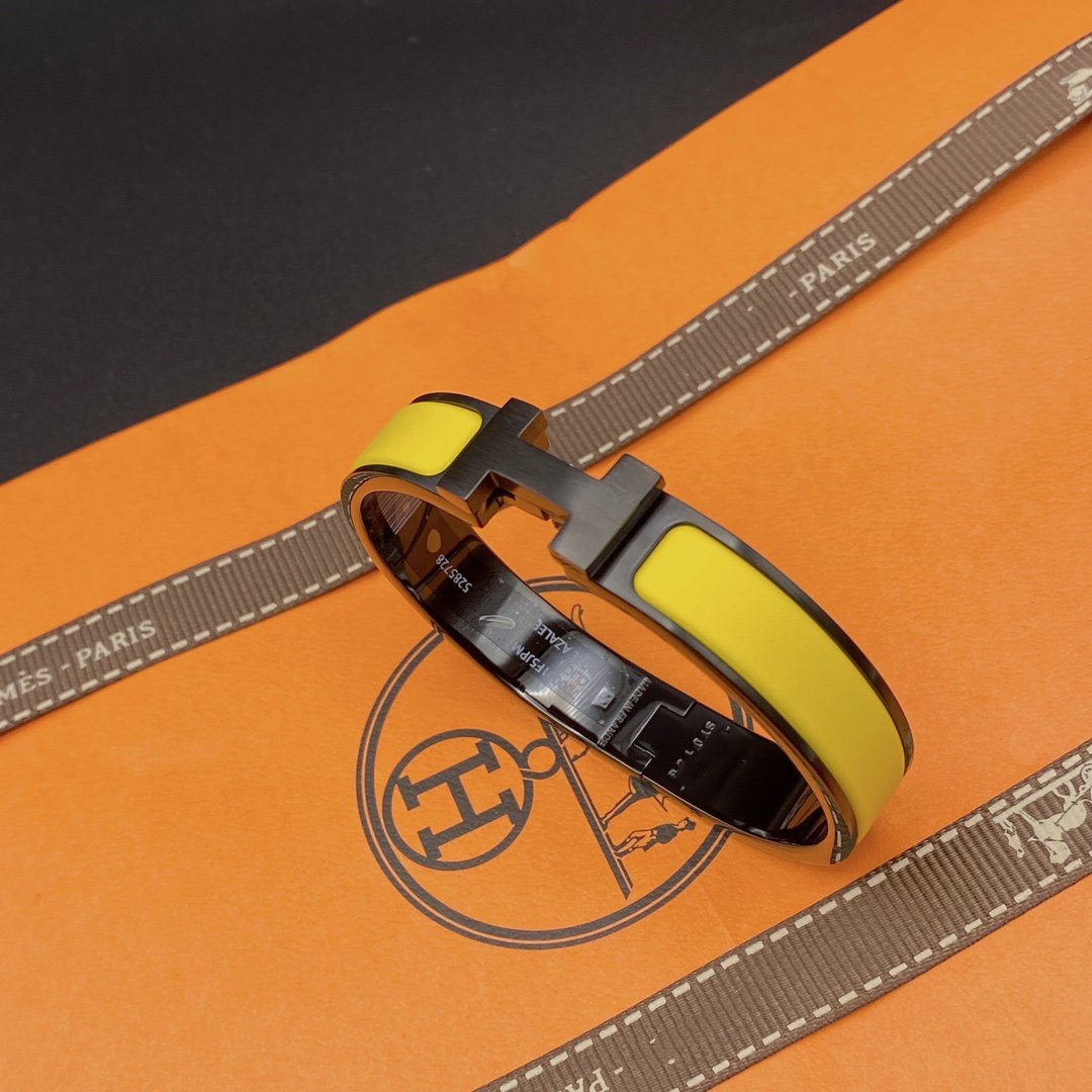 [⭐Luxery]CLIC HM SO BLACK YELLOW BRACELET
