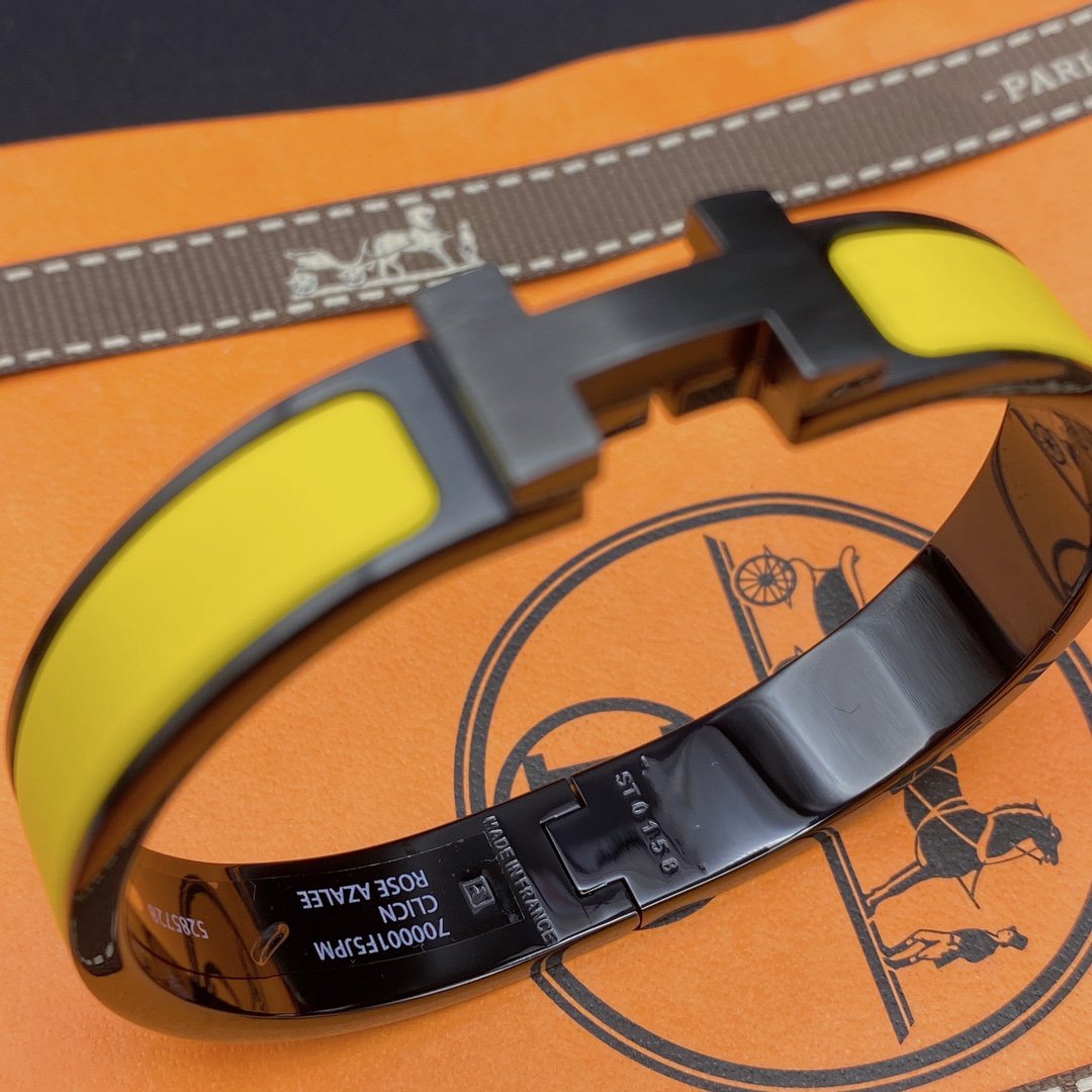 [⭐Luxery]CLIC HM SO BLACK YELLOW BRACELET