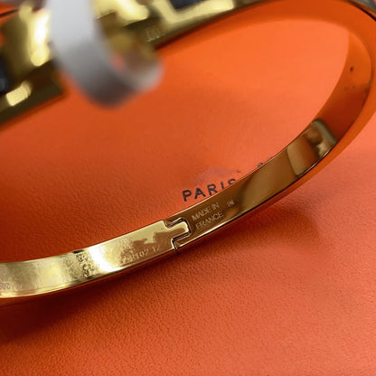 [⭐Luxery]CLASSIC HM CLIC BLACK 8MM ENAMEL BRACELET