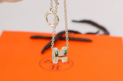[⭐Luxery]HM NECKLACE H LETTER OVAL SERIES