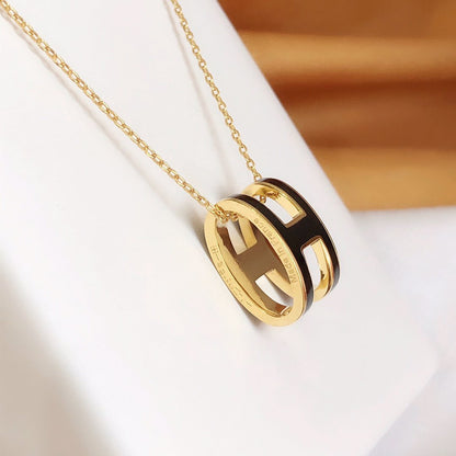 [⭐Luxery]HM CLIC BLACK ENAMEL GOLD NECKLACE