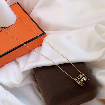 [⭐Luxery]HM CLIC BLACK ENAMEL GOLD NECKLACE