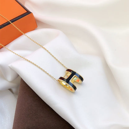 [⭐Luxery]HM CLIC BLACK ENAMEL GOLD NECKLACE