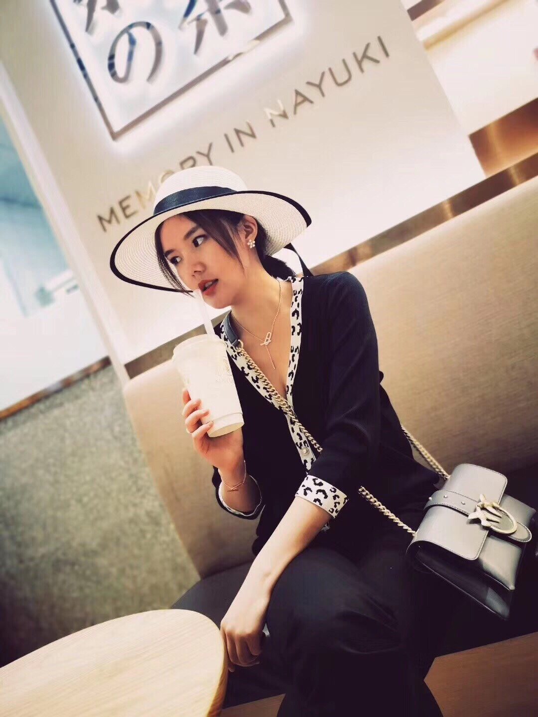 [⭐Luxery]HM FIRE PIG NOSE NECKLACE TRENDY STREET