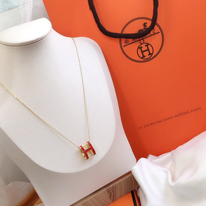 [⭐Luxery]HM CLIC RED ENAMEL GOLD NECKLACE