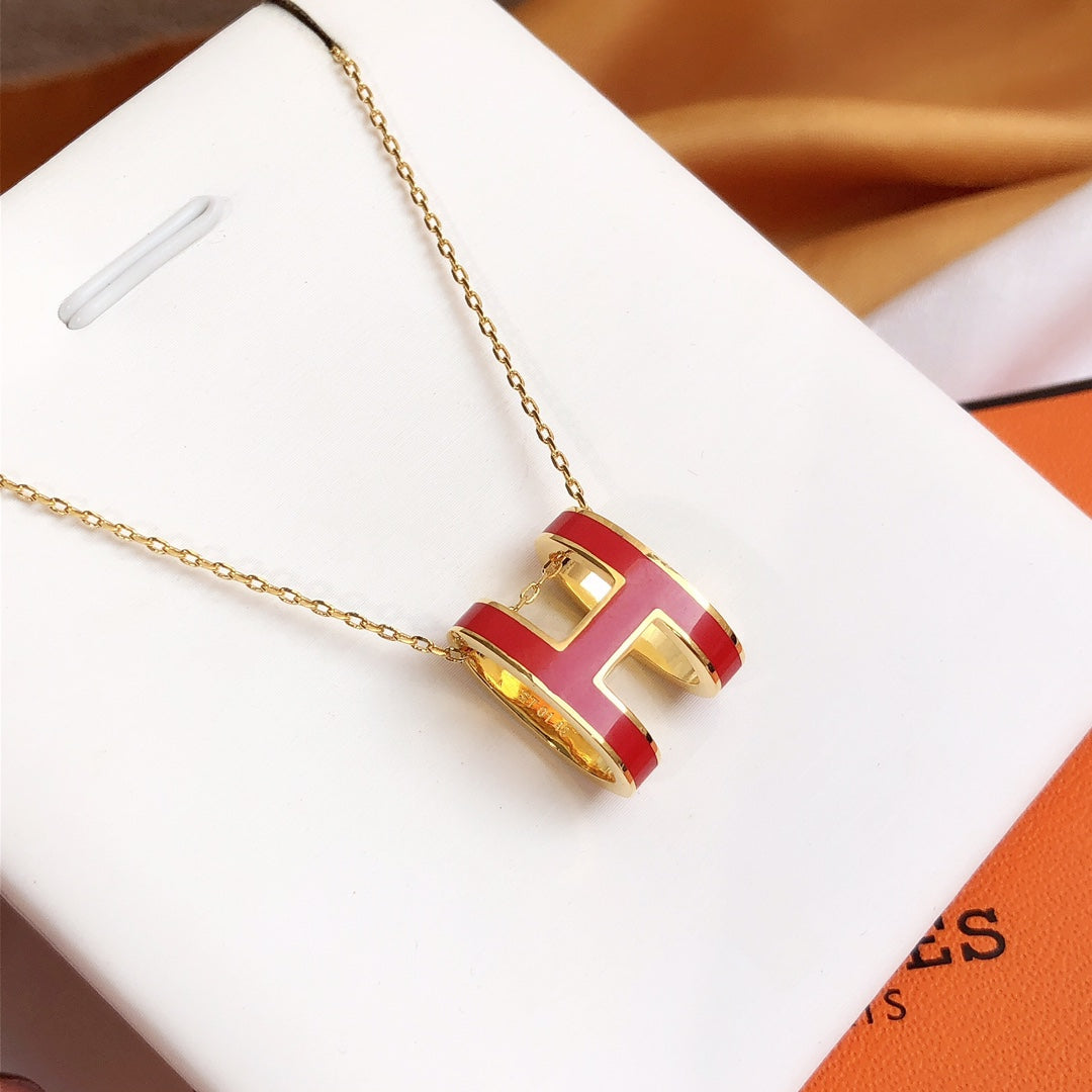 [⭐Luxery]HM CLIC RED ENAMEL GOLD NECKLACE