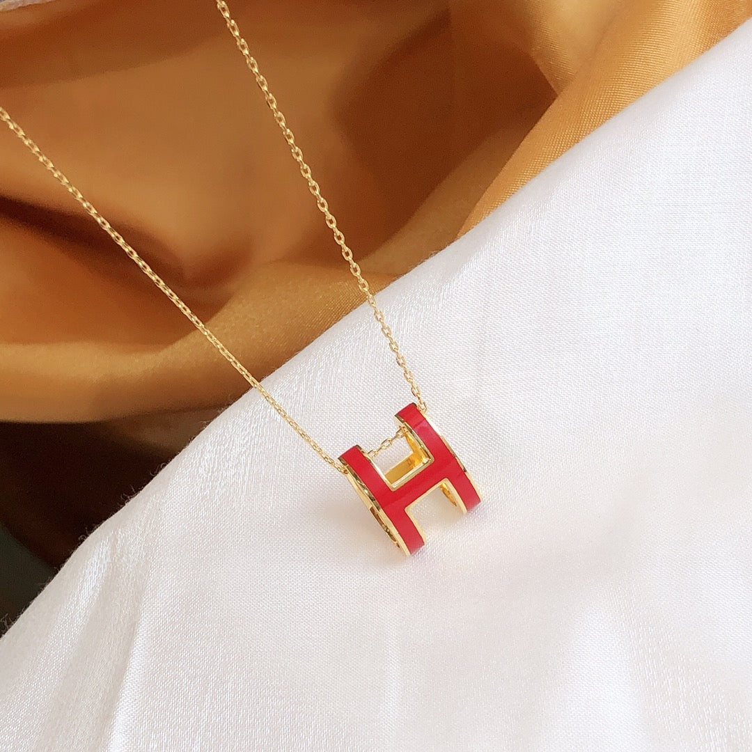[⭐Luxery]HM CLIC RED ENAMEL GOLD NECKLACE