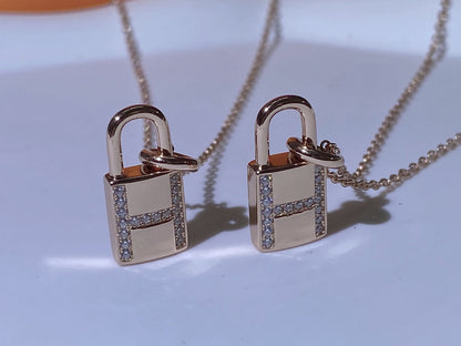 [⭐Luxery]HM ADVANCED NICHE LOCK HEAD NECKLACE DIAMONDS