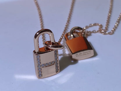 [⭐Luxery]HM ADVANCED NICHE LOCK HEAD NECKLACE DIAMONDS