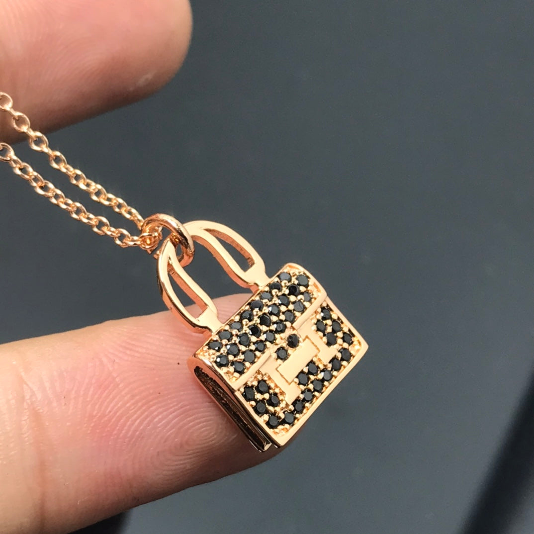 [⭐Luxery]HM NECKLACE ARRIVAL BLACK DIAMOND