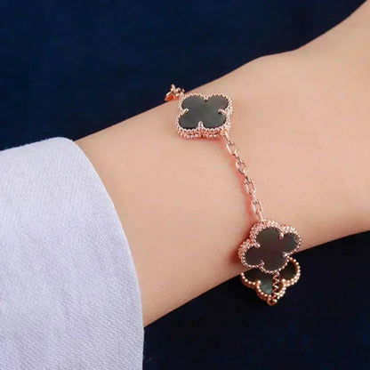 [⭐Luxery] CLOVER 5 MOTIF GRAY MOP BRACELET COLLECTION