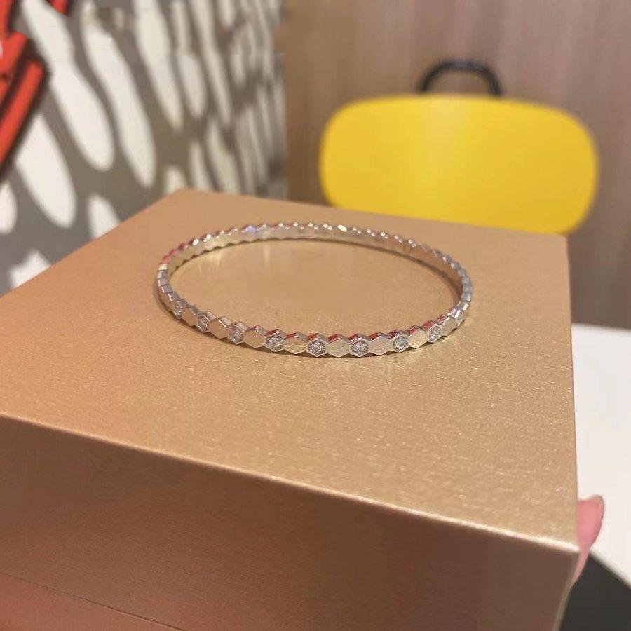 [⭐Luxery]BEE LOVE SILVER DIAMOND BRACELET