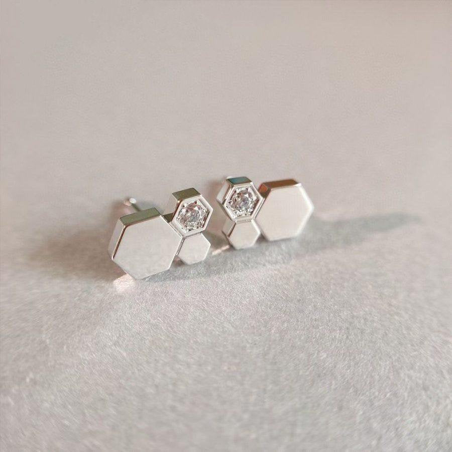 [⭐Luxery]BEE LOVE SILVER DIAMOND EARRINGS