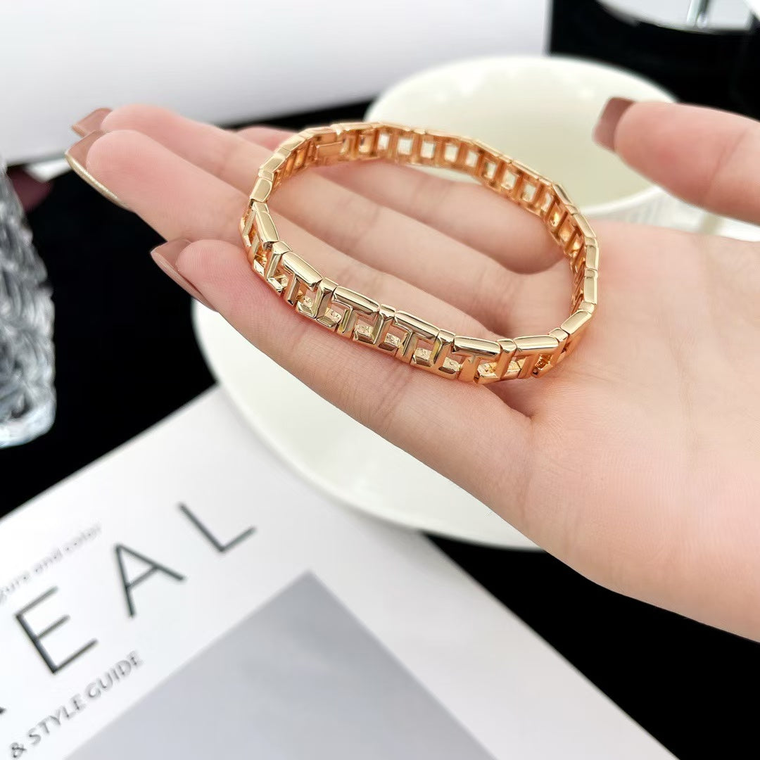 [⭐Luxery jewelrys]TF CHAIN BRACELET