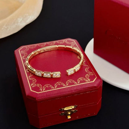 [⭐Luxery jewelrys]LOVE DIAMOND OPEN  BRACELET