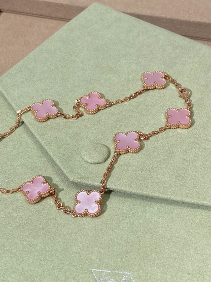 [⭐Luxery Jewellery] Pink Necklace with Ten Clover Designs