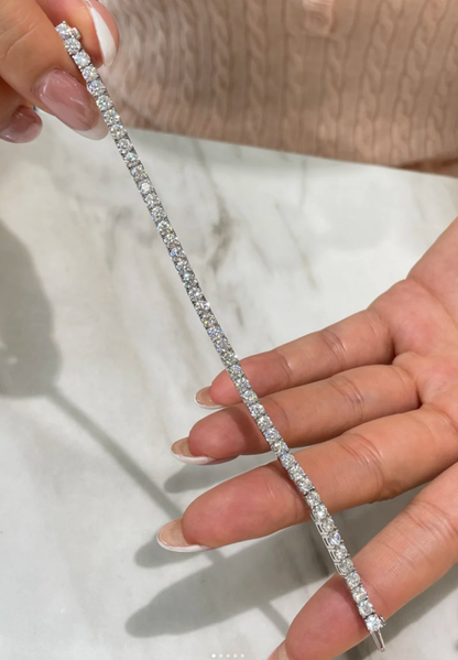 [⭐Luxery]  CLASSIC BASEBALL BRACELAT, 52 DIAMOND
