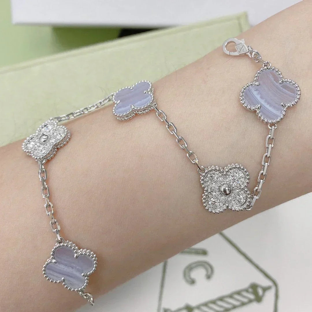 [⭐Luxery] CLOVER 5 MOTIF PURPLE CHALCEDONY BRACELET COLLECTION