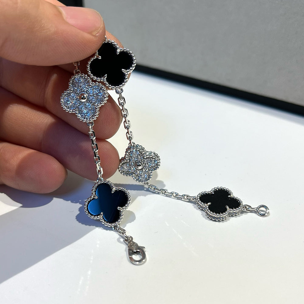 [⭐Luxery] CLOVER 5 MOTIF ONYXS BRACELET COLLECTION