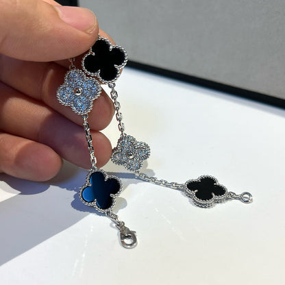 [⭐Luxery] CLOVER 5 MOTIF ONYXS BRACELET COLLECTION