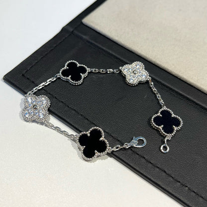 [⭐Luxery] CLOVER 5 MOTIF ONYXS BRACELET COLLECTION