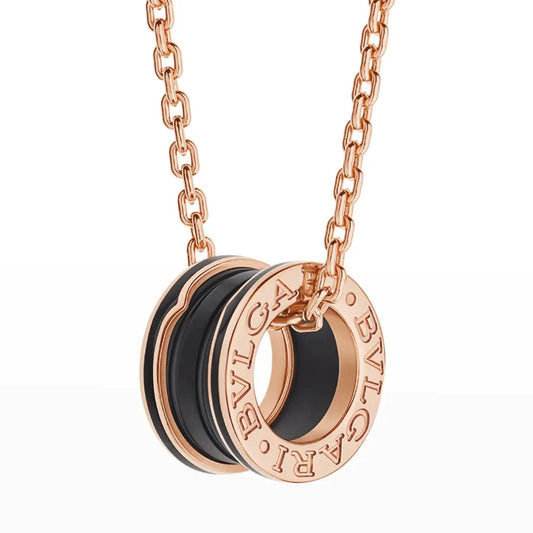 [⭐Luxery]ZERO 1 BLACK CERAMIC PINK GOLD NECKLACE