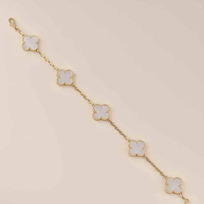 [⭐Luxery]CLOVER WHITE PEARL MOP 5 MOTIF BRACELET COLLECTION