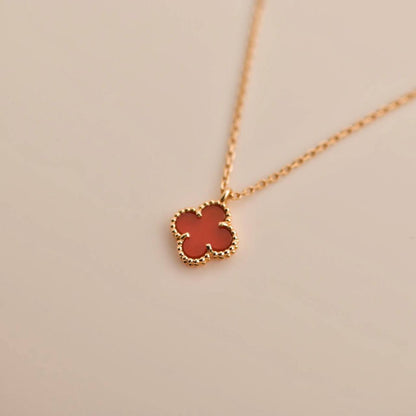 [⭐Luxery]CLOVER MINI 9.5MM WHITE CARNELIANS NECKLACE
