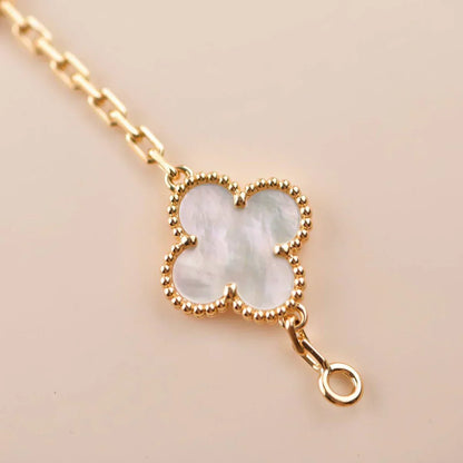 [⭐Luxery]CLOVER WHITE PEARL MOP 5 MOTIF BRACELET COLLECTION