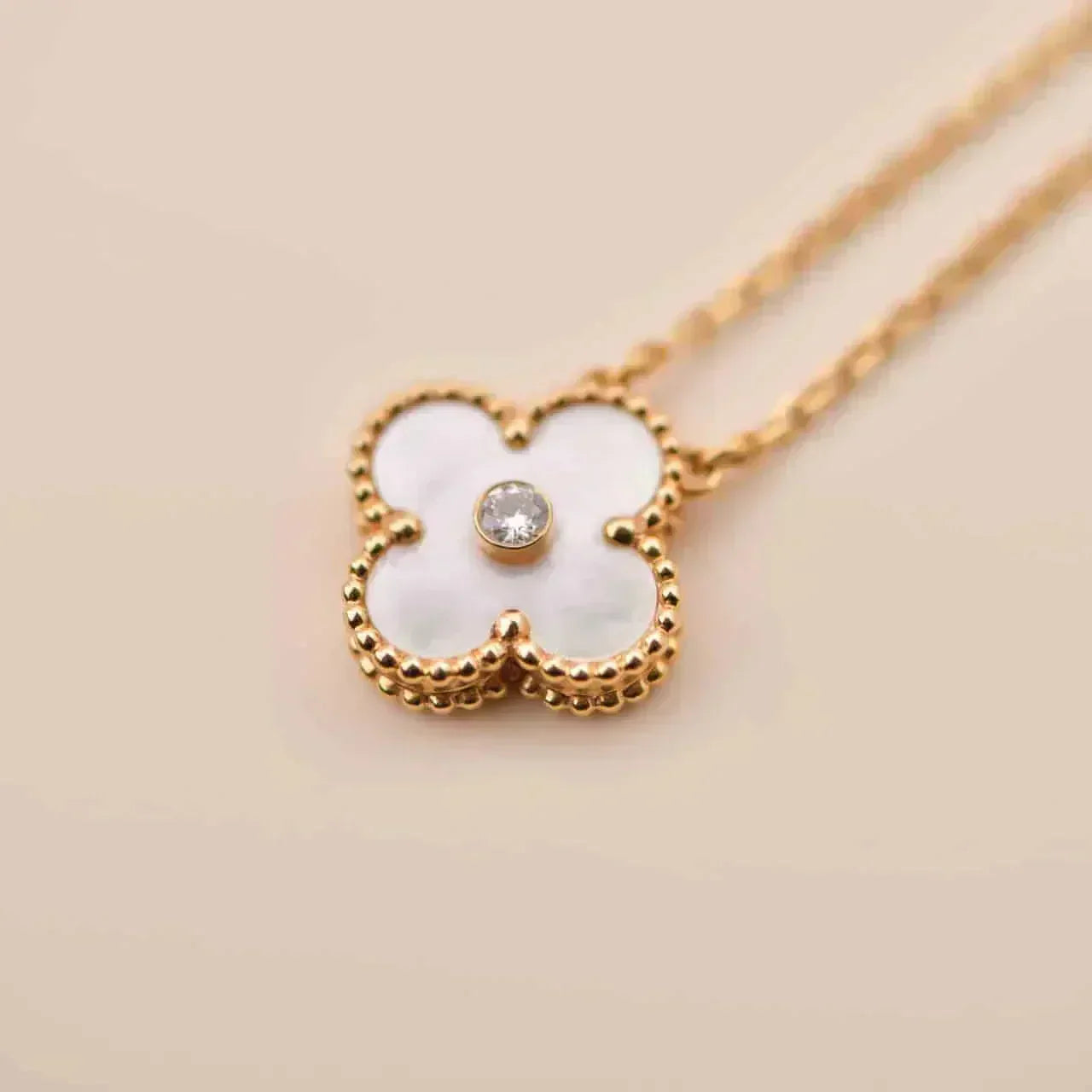 [⭐Luxery]CLOVER 15MM DIAMOND WHITE FRITILLARIA NECKLACE