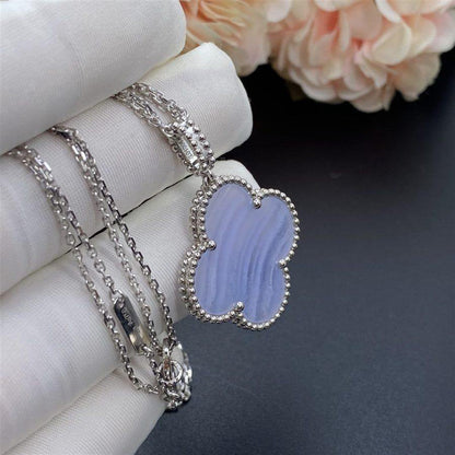 [⭐Luxery]CLOVER SILVER CHALCEDONY BIG CLOVER NECKLACE