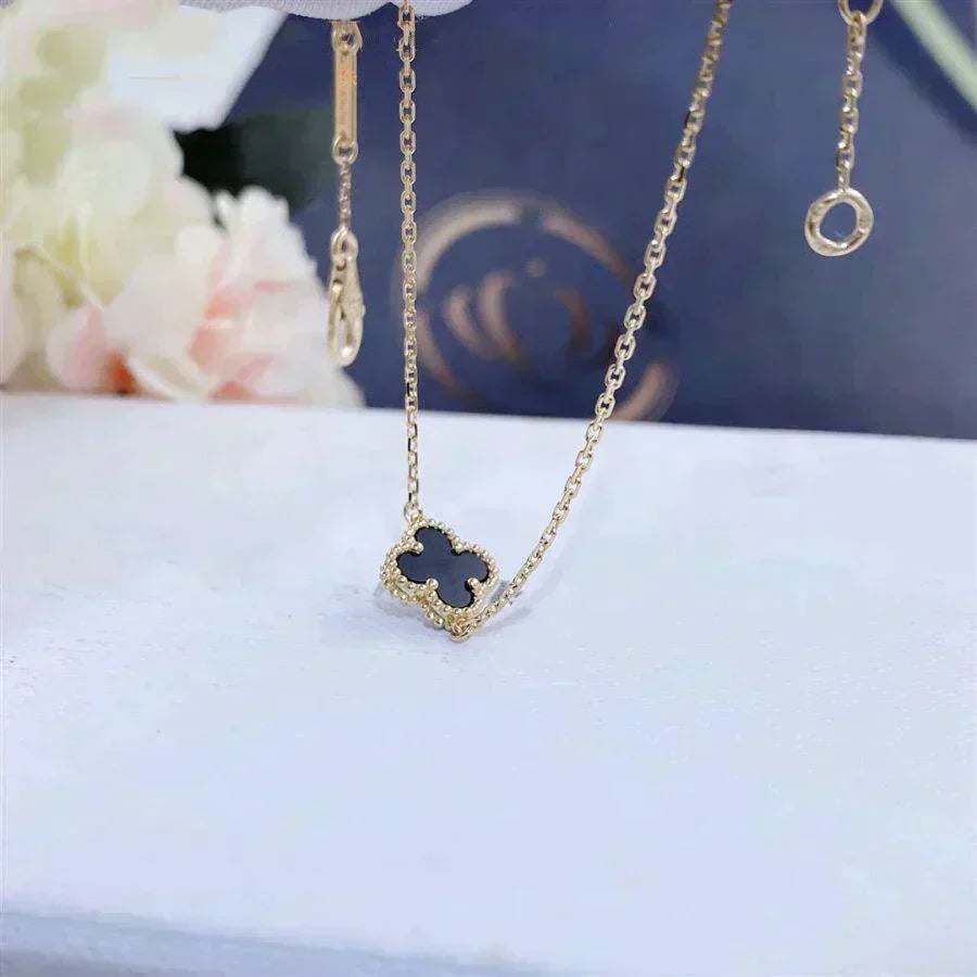 [⭐Luxery]CLOVER ONYX SINGLE FLOWER BRACELET
