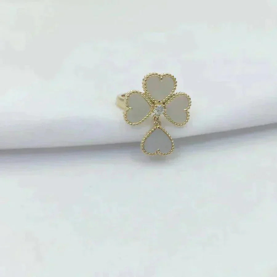 [⭐Luxery]SWEET CLOVER WHITE MOP RING