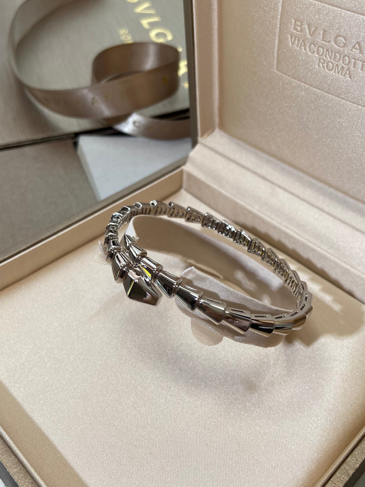 [⭐Luxery]SERPENTI VIPER SILVER BRACELET