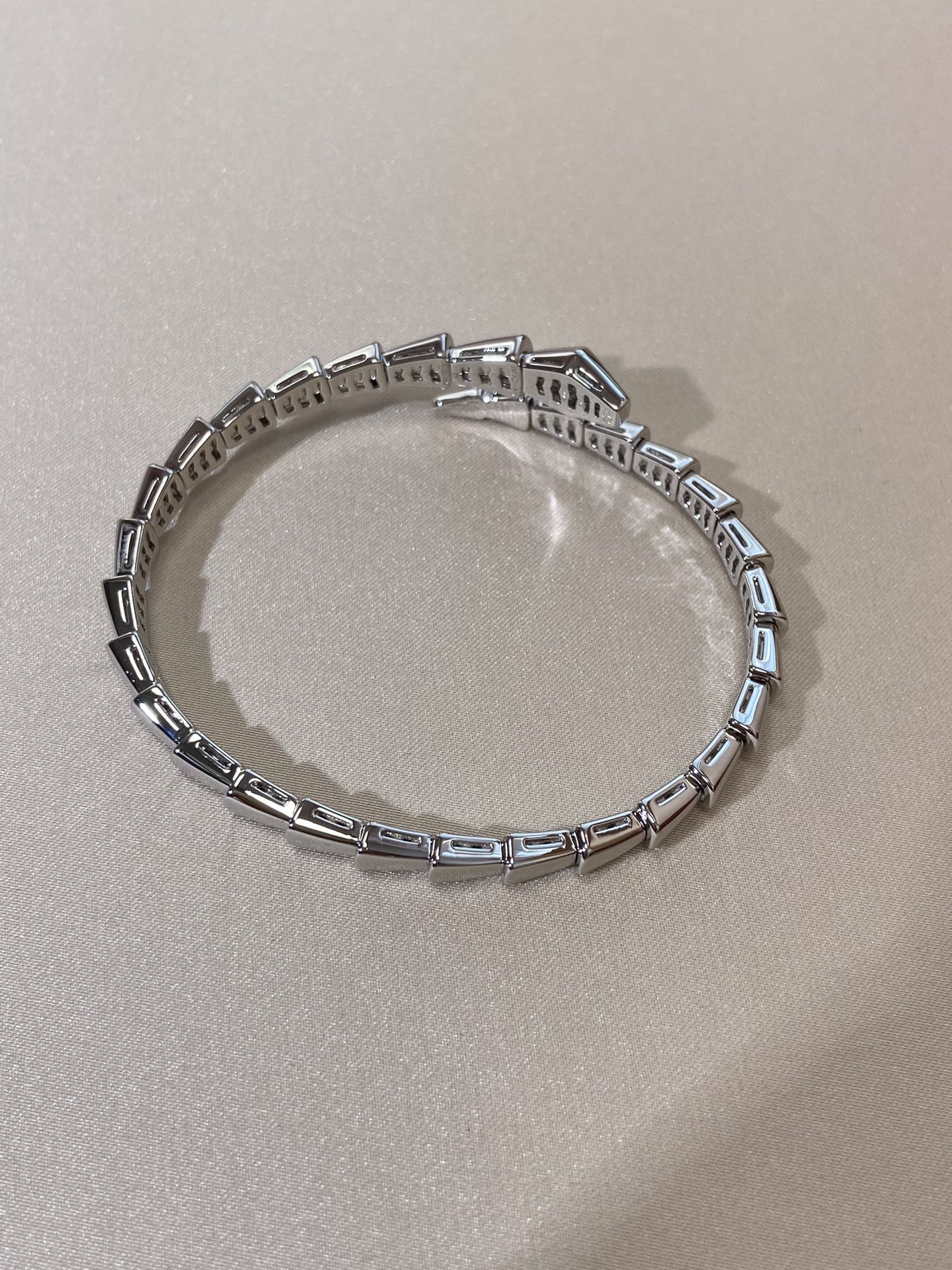 [⭐Luxery]SERPENTI VIPER SILVER BRACELET