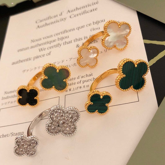 [⭐Luxery]CLOVER BETWEEN THE FINGER RING