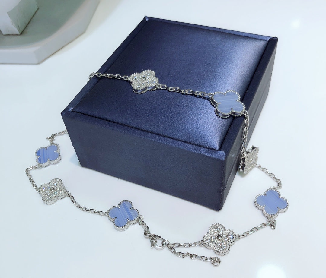 [⭐Luxery]CLOVER 10 MOTIFS CHALCEDONY DIAMONDS SILVER NECKLACE