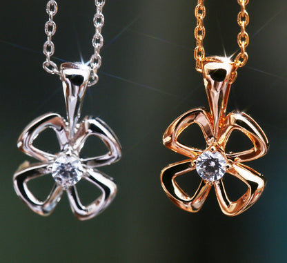 [⭐Luxery]FIOREVER NECKLACE DIAMOND CENTER